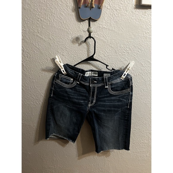 Buckle Pants - BKE Buckle Shorts Womens Size 31 Dakota Bermuda Denim Embroid Inseam 10 Inches